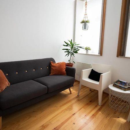 Downtown Porto Relaxed Apartment With Private Yard Esterno foto